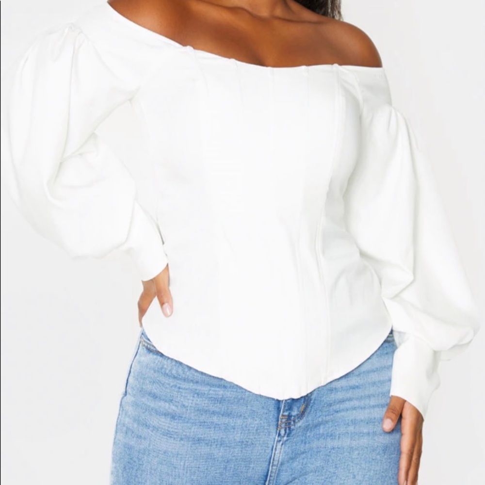 Plus  Romantic ballon sleeve corset top